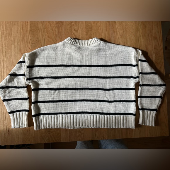 Jenni Kayne Chloe Sweater size small - Picture 5 of 5